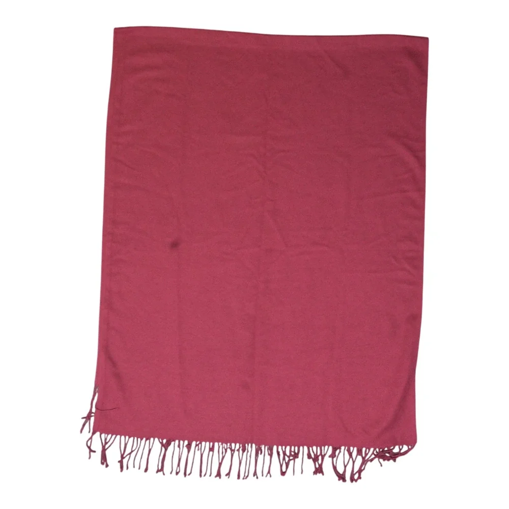 True Red Large Scarf Shawl Wrap Tight Knit Cotton-Like Unbranded No Tag Romantic - Picture 5 of 7